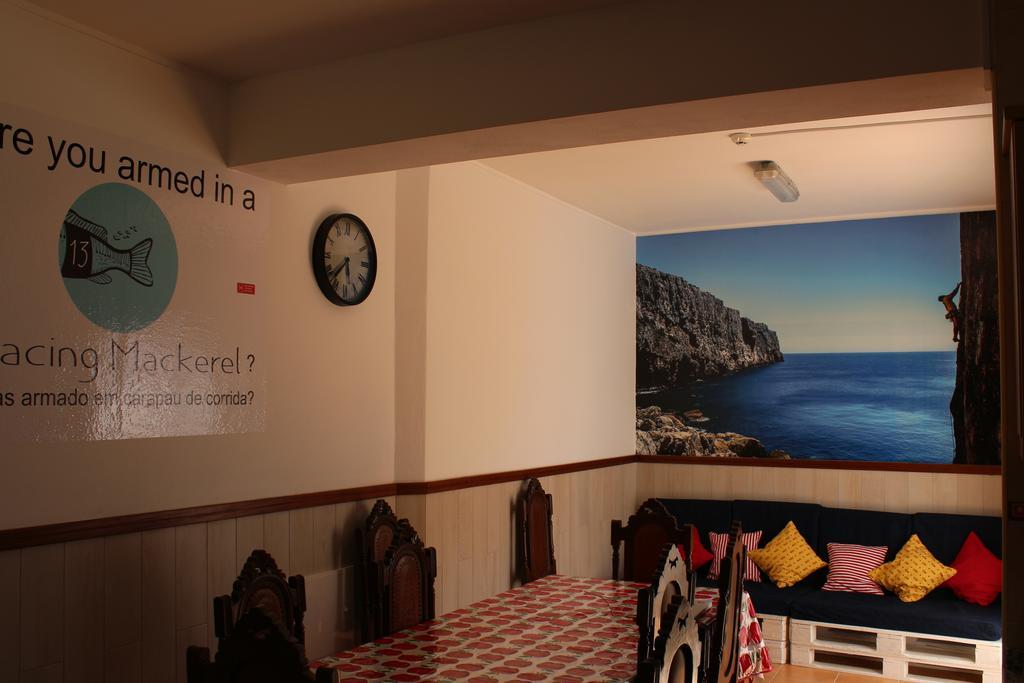 Racing Mackerel Hostel Лагос Екстериор снимка
