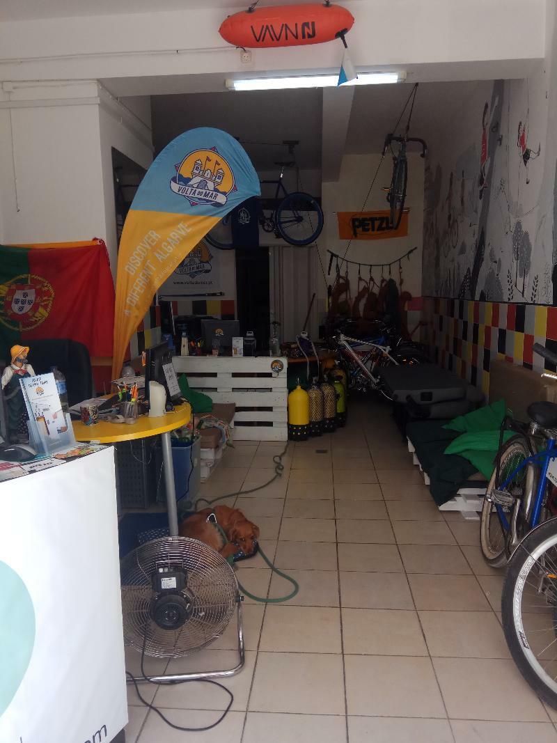 Racing Mackerel Hostel Лагос Екстериор снимка