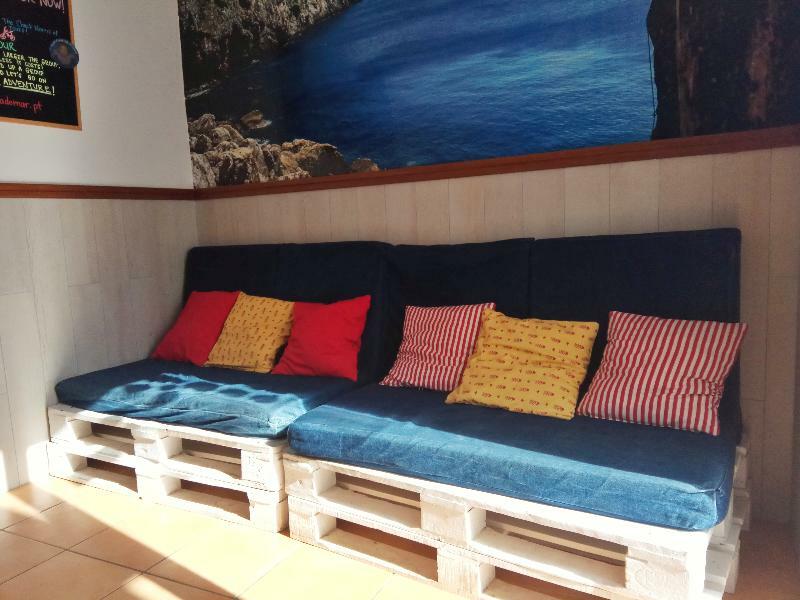 Racing Mackerel Hostel Лагос Екстериор снимка
